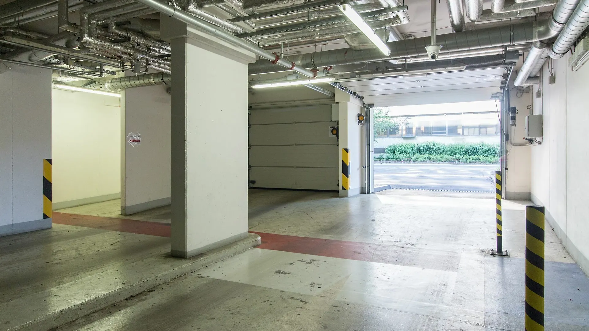 New Modern Apartment With Zizkov Parking Praga